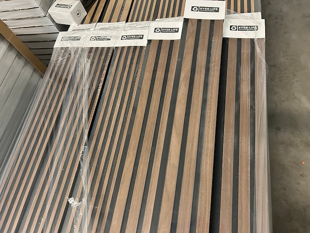 300 wandpanelen - afbeelding 1 van  3