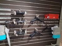 3000 diverse kledinghangers - afbeelding 1 van  2