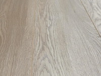 30,51 m² laminaatvloer 8mm - afbeelding 3 van  3