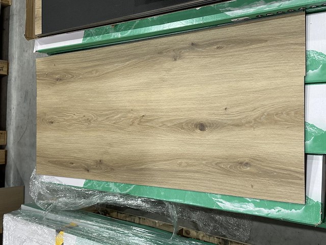 30,94 m² vinyl vloer 5,5mm - afbeelding 1 van  3