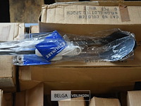 ±30pollepels en ±132 div serveerlepels - afbeelding 3 van  4