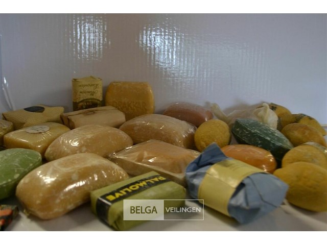 ±30st div soorten luxe zeep - afbeelding 3 van  5