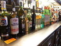 30x diverse flessen sterke drank - afbeelding 1 van  5