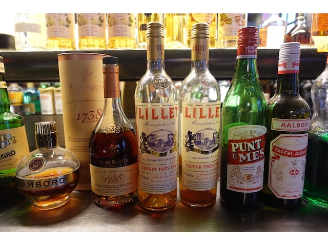 30x diverse flessen sterke drank - afbeelding 4 van  5