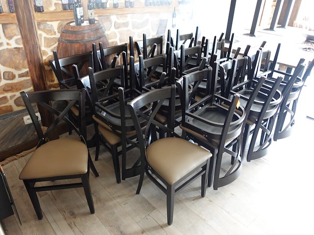 30x houten stoel - afbeelding 1 van  4