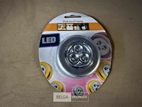 ± 30x led druklamp - afbeelding 1 van  3