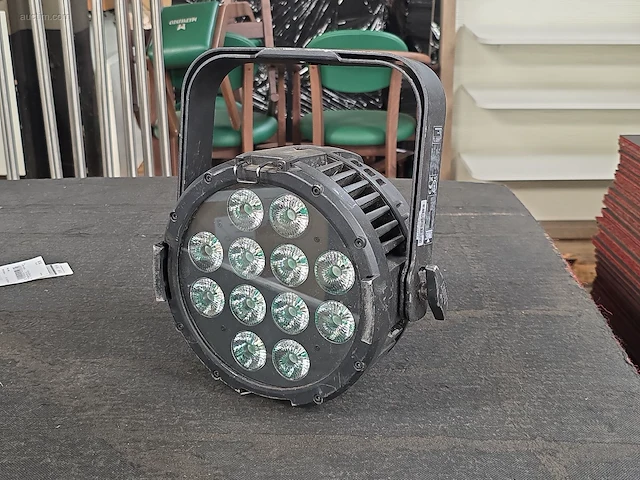 (30x) led spots chauvet colour dash par-h12 ip - afbeelding 1 van  5