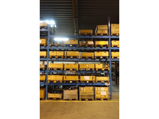 30x pallet metalen onderdelen - afbeelding 1 van  31