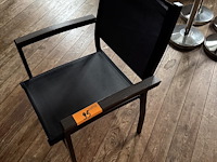 31 stapelbare terrasstoelen - afbeelding 2 van  3