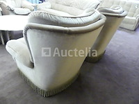 3+1+1 zitplaats bank met salontafel - afbeelding 1 van  7