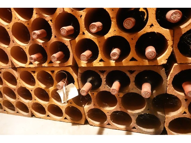 31x 75cl chateau camon 1988 - afbeelding 6 van  6