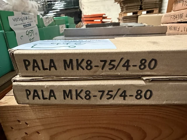 32 afwerkbladen - afbeelding 7 van  9