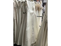 32 bruidsjurken cabotine (totaalprijs) - afbeelding 14 van  65