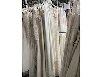 32 bruidsjurken cabotine (totaalprijs) - afbeelding 19 van  65