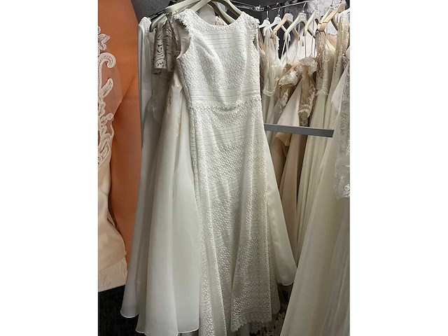 32 bruidsjurken cabotine (totaalprijs) - afbeelding 26 van  65