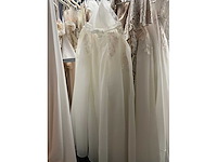 32 bruidsjurken cabotine (totaalprijs) - afbeelding 31 van  65