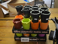 ±32 div soorten asbakken - afbeelding 1 van  3