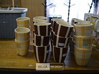 ±32 koffietassen - afbeelding 1 van  2