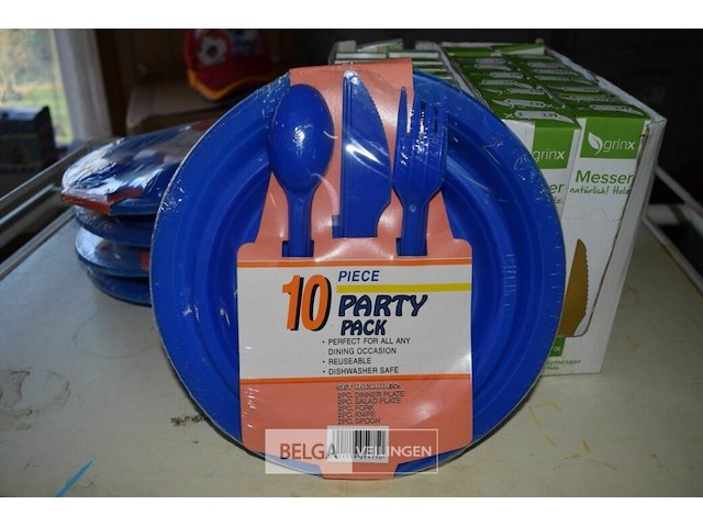 ±32 pakjes houten mesjes en 5 set borden - afbeelding 3 van  3