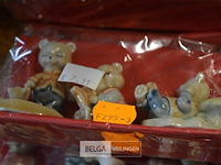 ±32 setjes div mini beeldjes - afbeelding 4 van  8