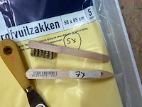 32 x schildersgereedschap - afbeelding 3 van  6