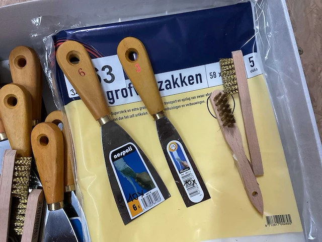 32 x schildersgereedschap - afbeelding 5 van  6