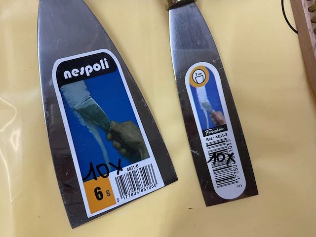 32 x schildersgereedschap - afbeelding 6 van  6