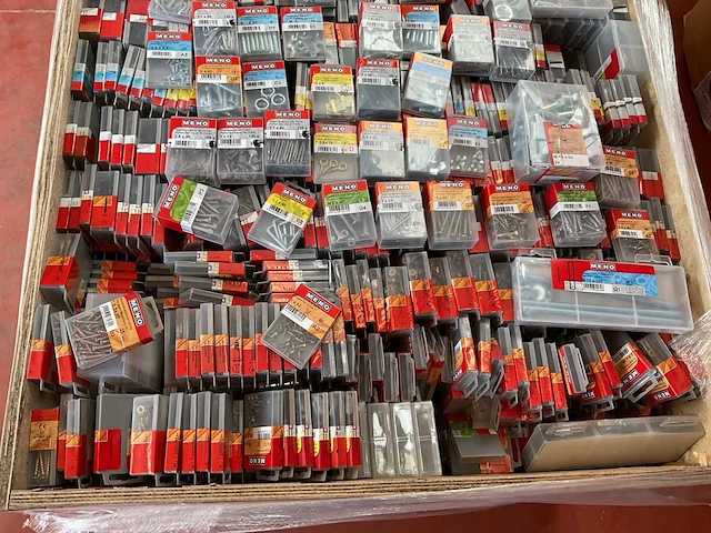 3200 blisters bevestigingen - afbeelding 12 van  19