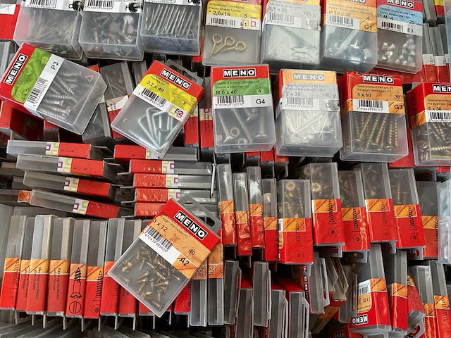 3200 blisters bevestigingen - afbeelding 17 van  19