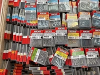 3200 blisters bevestigingen - afbeelding 18 van  19