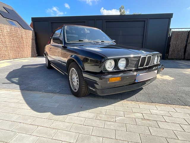 320i bmw cabrio - afbeelding 62 van  64