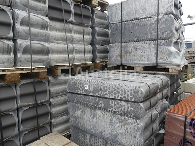 3250 zwarte golvende tegels nelskamp s-pfanné - afbeelding 5 van  9