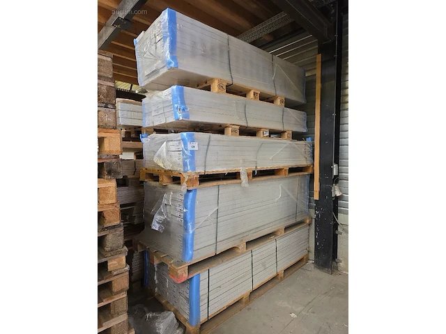 326m2 326 diverse parket vloeren - afbeelding 5 van  12