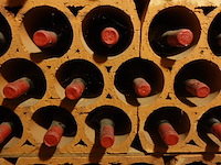 32x 75cl corton renardes marius delarche 1974 - afbeelding 4 van  5