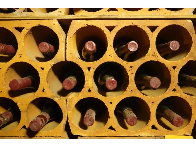 32x 75cl gevrey chambertin les perrières 1971 - afbeelding 4 van  5