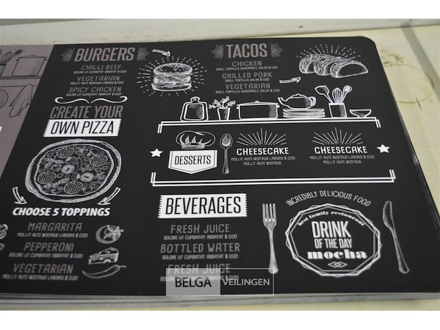 ±33 plastieken onderleggers ±43x28cm - afbeelding 3 van  3