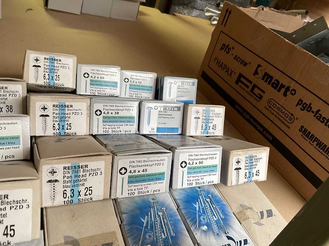 33 x dozen schroeven - afbeelding 5 van  6