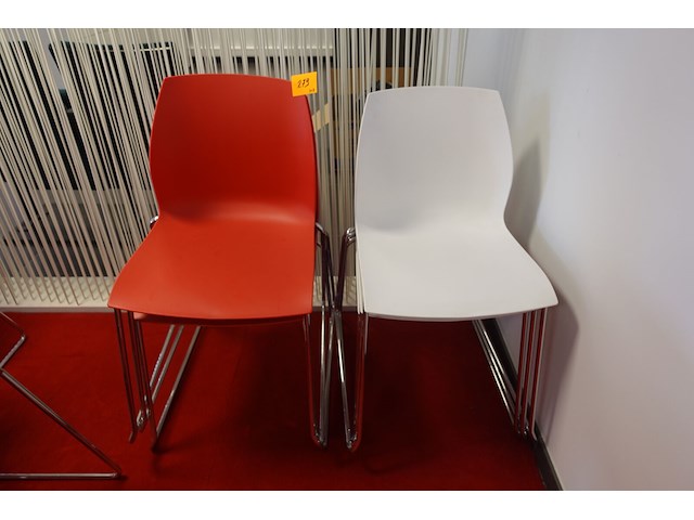 3+3 x kunststof stoel kastel - afbeelding 1 van  5