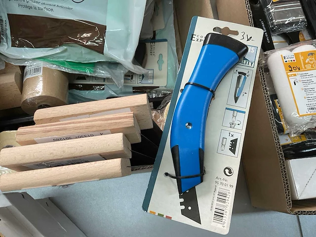 33 x schildersgereedschap - afbeelding 10 van  11