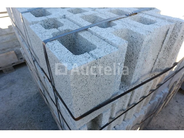 330 hollow argex halve blokken - afbeelding 4 van  6