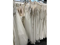 34 bruidsjurken rosa clara adriana alier (totaalprijs) - afbeelding 2 van  58