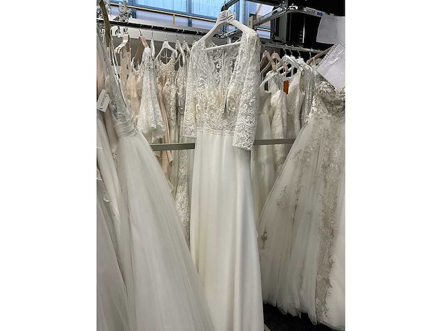 34 bruidsjurken rosa clara adriana alier (totaalprijs) - afbeelding 18 van  58