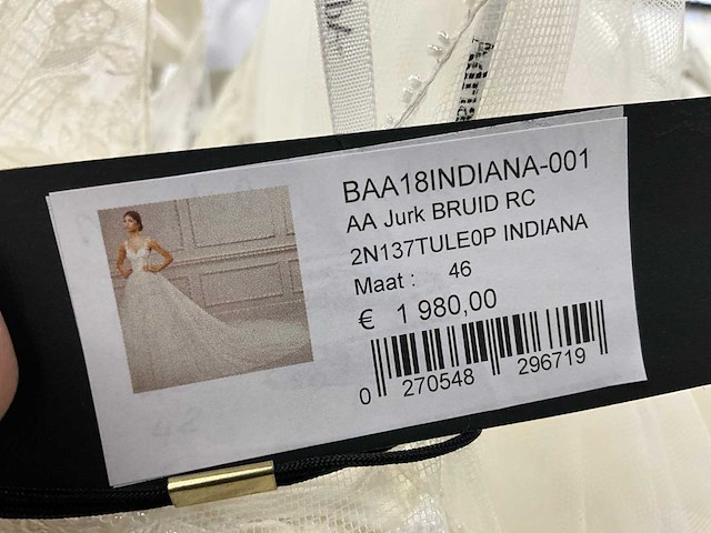 34 bruidsjurken rosa clara adriana alier (totaalprijs) - afbeelding 20 van  58