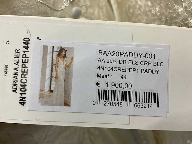 34 bruidsjurken rosa clara adriana alier (totaalprijs) - afbeelding 47 van  58