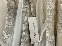 34 bruidsjurken rosa clara adriana alier (totaalprijs) - afbeelding 54 van  58