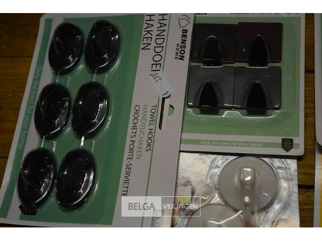 ±34 pakjes zelfklevende haakjes - afbeelding 4 van  4