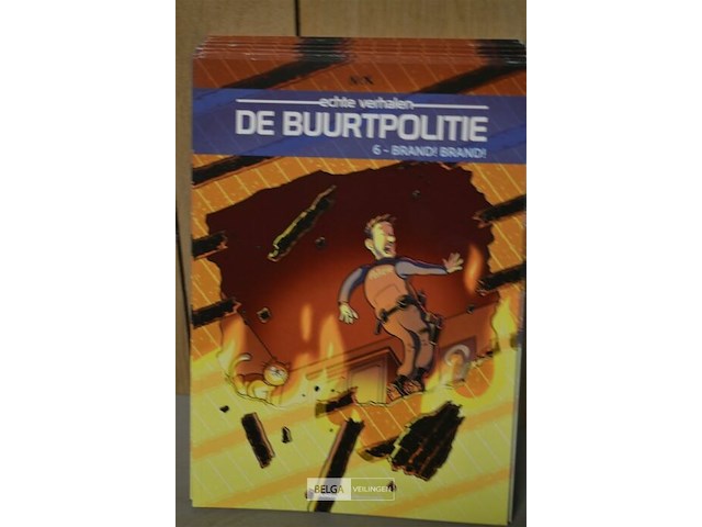 ±34 stripverhalen; de buurtpolitie - afbeelding 4 van  4