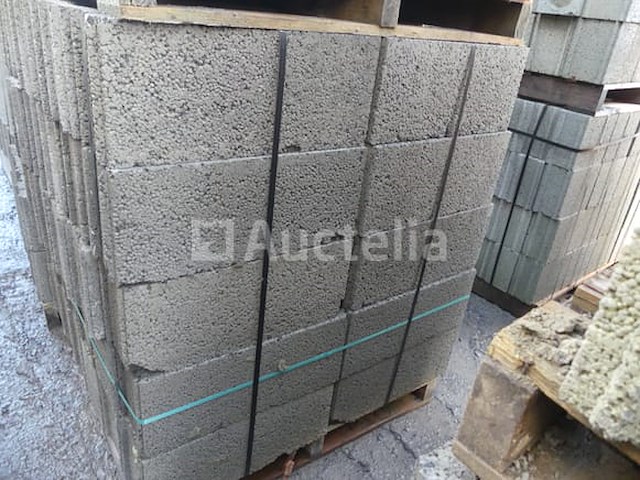 340 holle argexblokken van 18 cm dik - afbeelding 5 van  8