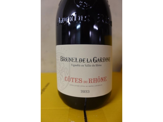 34x 75cl brunel de la gardine cotes du rhone 2023 - afbeelding 2 van  3