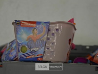 ±35 bakjes met sponsjes - afbeelding 2 van  4